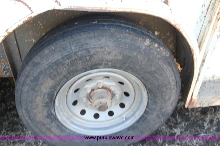 image for item F3495 1990 Bullmobile livestock trailer