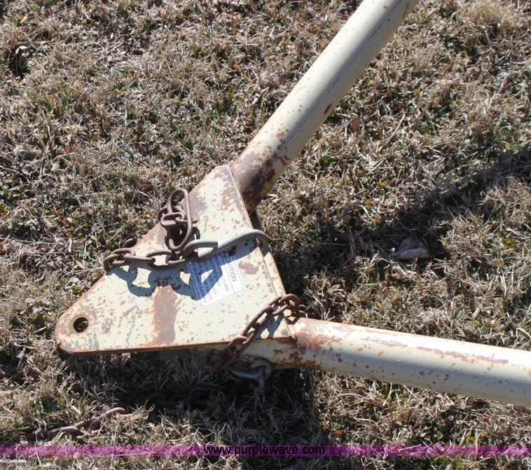 image for item F3500 Wilson wheel corral portable pens