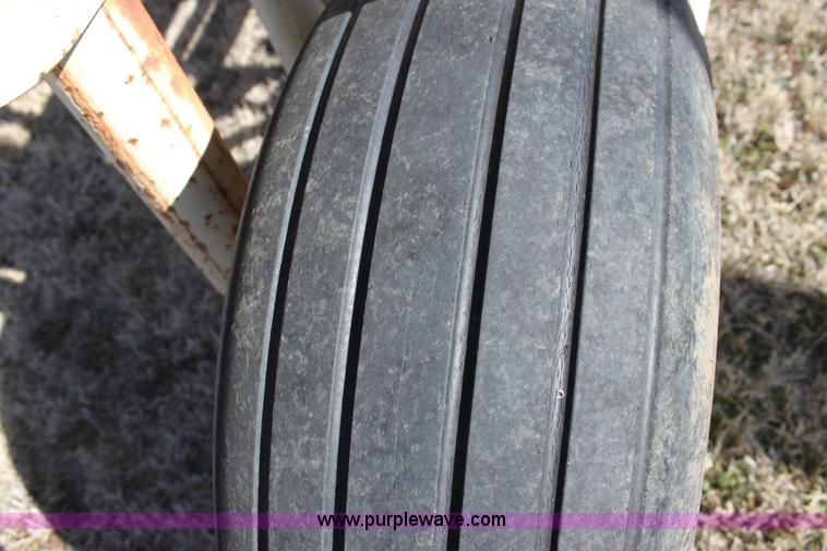 image for item F3500 Wilson wheel corral portable pens