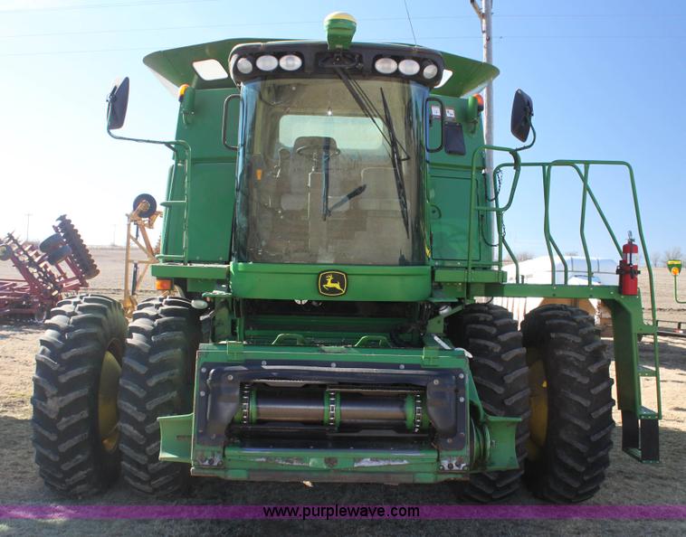 image for item L6500 2010 John Deere 9770 STS combine