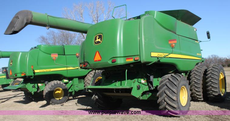 image for item L6500 2010 John Deere 9770 STS combine