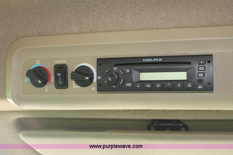 image for item L6500 2010 John Deere 9770 STS combine