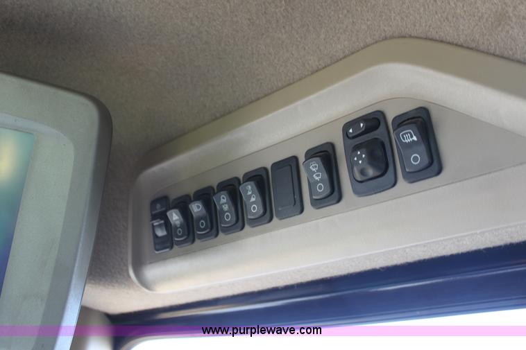 image for item L6500 2010 John Deere 9770 STS combine