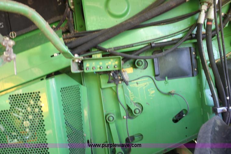 image for item L6500 2010 John Deere 9770 STS combine