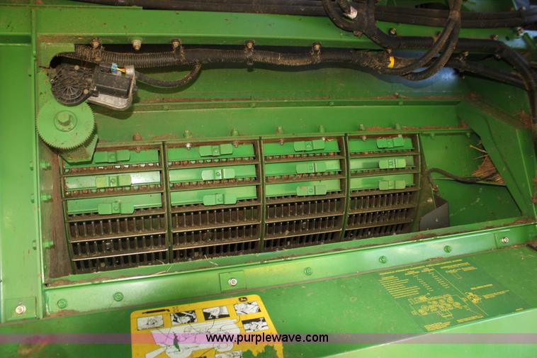image for item L6500 2010 John Deere 9770 STS combine
