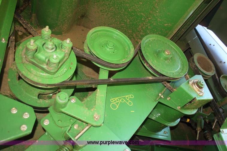 image for item L6500 2010 John Deere 9770 STS combine