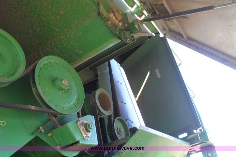 image for item L6500 2010 John Deere 9770 STS combine