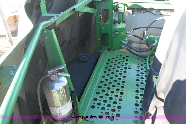 image for item L6500 2010 John Deere 9770 STS combine