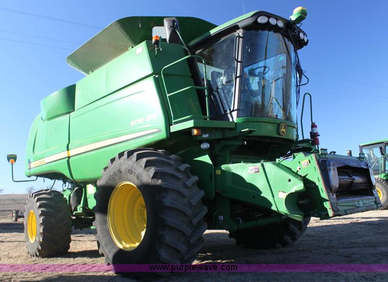 image for item L6501 2011 John Deere 9770 STS combine