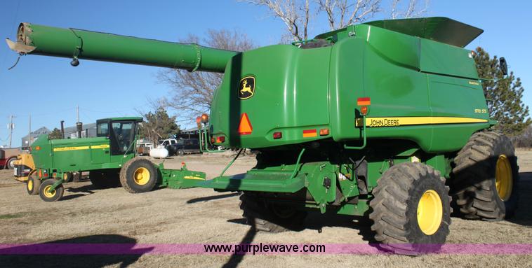 image for item L6501 2011 John Deere 9770 STS combine