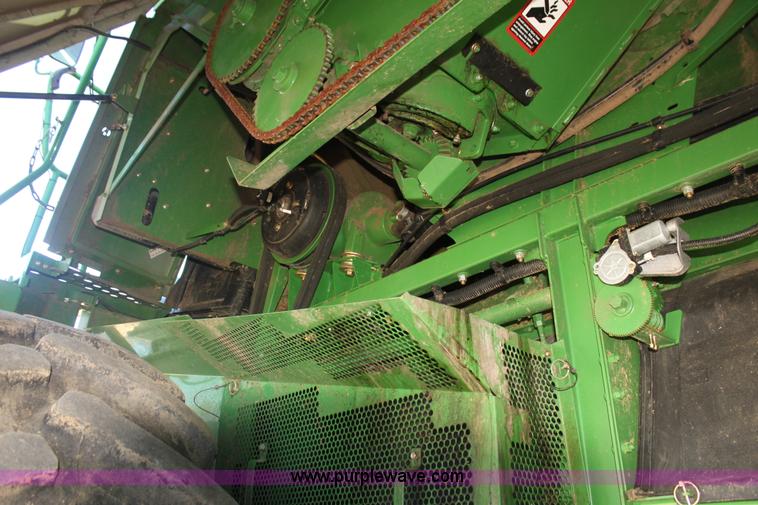 image for item L6501 2011 John Deere 9770 STS combine
