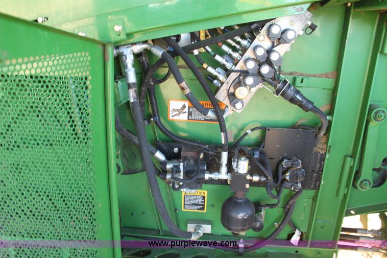 image for item L6501 2011 John Deere 9770 STS combine