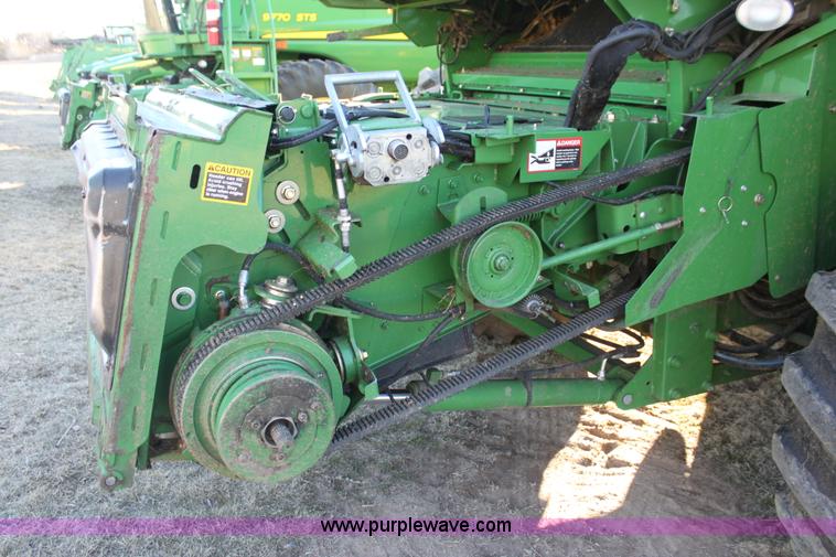 image for item L6501 2011 John Deere 9770 STS combine