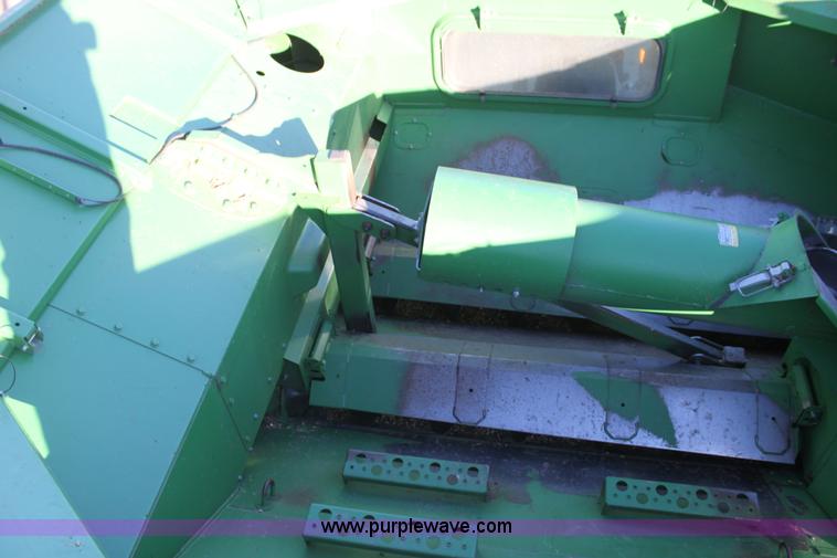 image for item L6501 2011 John Deere 9770 STS combine