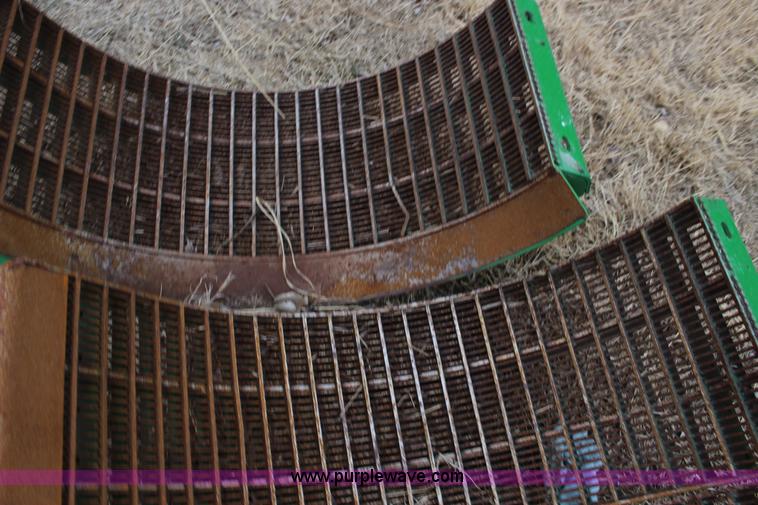 image for item L6501 2011 John Deere 9770 STS combine