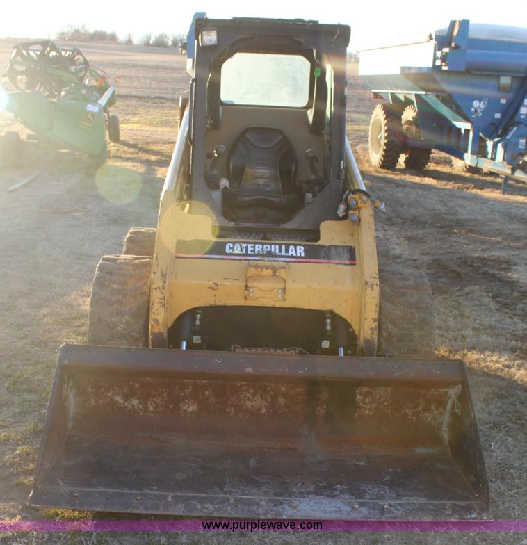 image for item L6503 2006 Caterpillar 236B skid steer