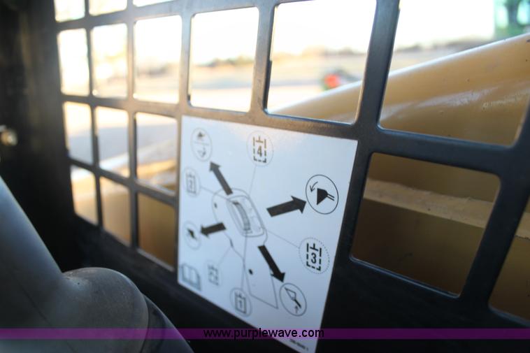 image for item L6503 2006 Caterpillar 236B skid steer