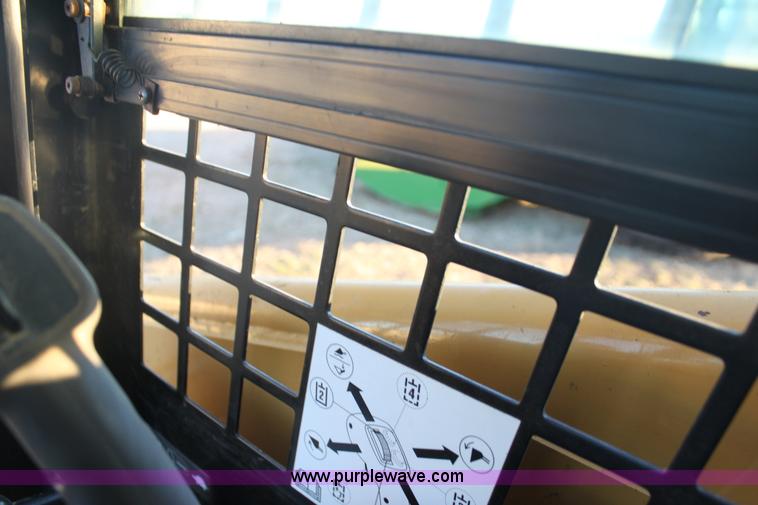 image for item L6503 2006 Caterpillar 236B skid steer