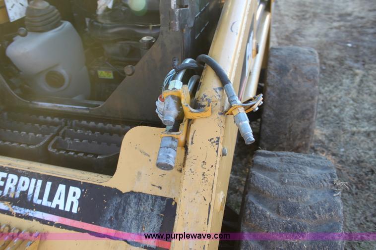 image for item L6503 2006 Caterpillar 236B skid steer