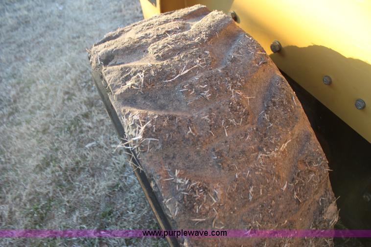 image for item L6503 2006 Caterpillar 236B skid steer