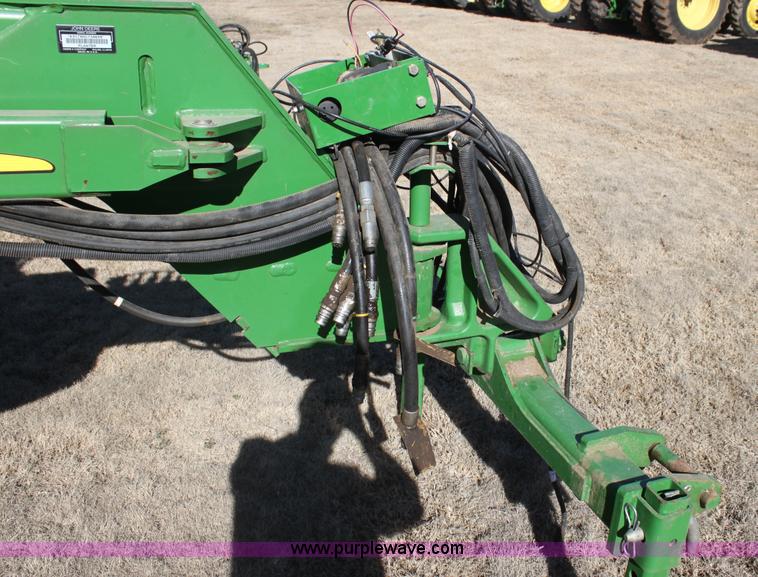 image for item L6504 2010 John Deere 1790 split row planter