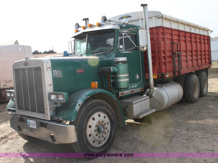 image for item L6507 1984 Peterbilt 359 grain truck