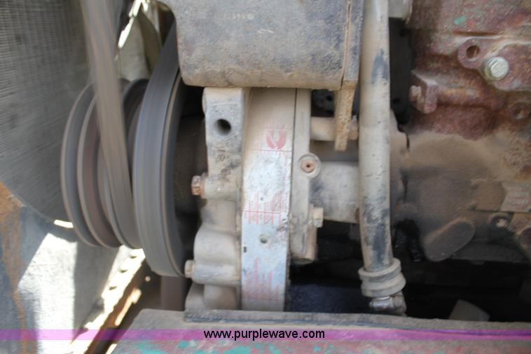 image for item L6507 1984 Peterbilt 359 grain truck