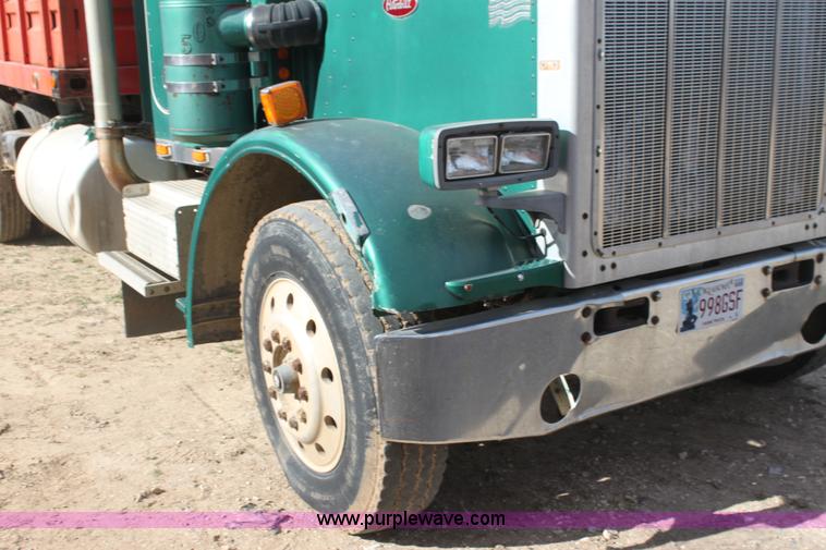 image for item L6507 1984 Peterbilt 359 grain truck