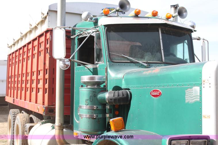 image for item L6507 1984 Peterbilt 359 grain truck