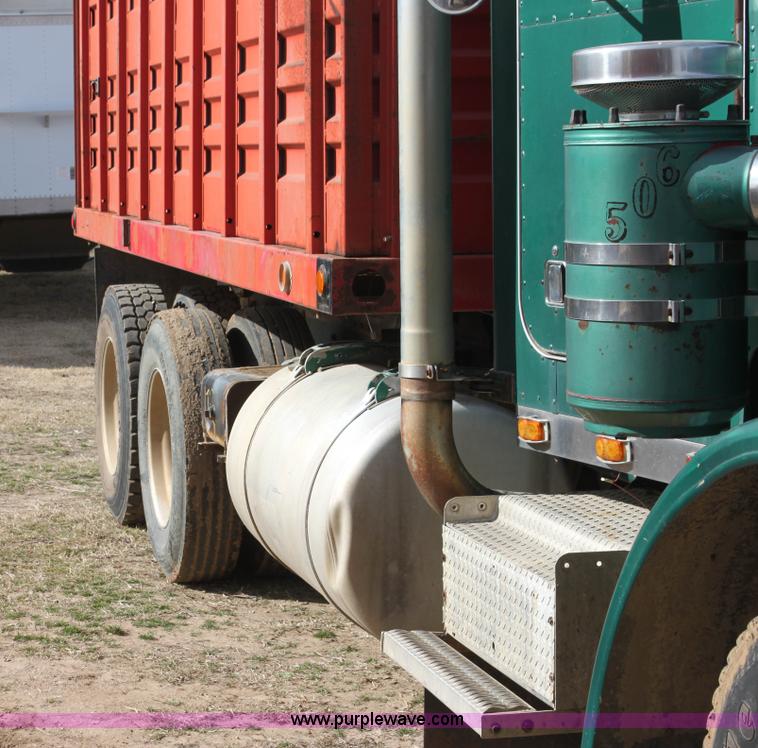 image for item L6507 1984 Peterbilt 359 grain truck