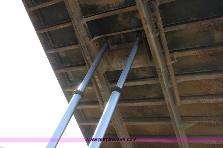 image for item L6507 1984 Peterbilt 359 grain truck