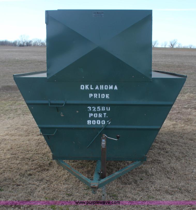image for item L6508 Lemarks Oklahoma Pride creep feeder
