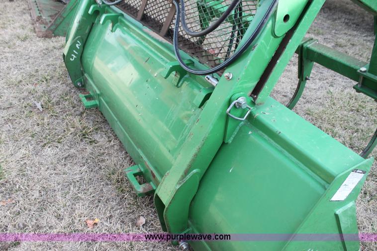 image for item L6513 John Deere 8' loader grapple bucket