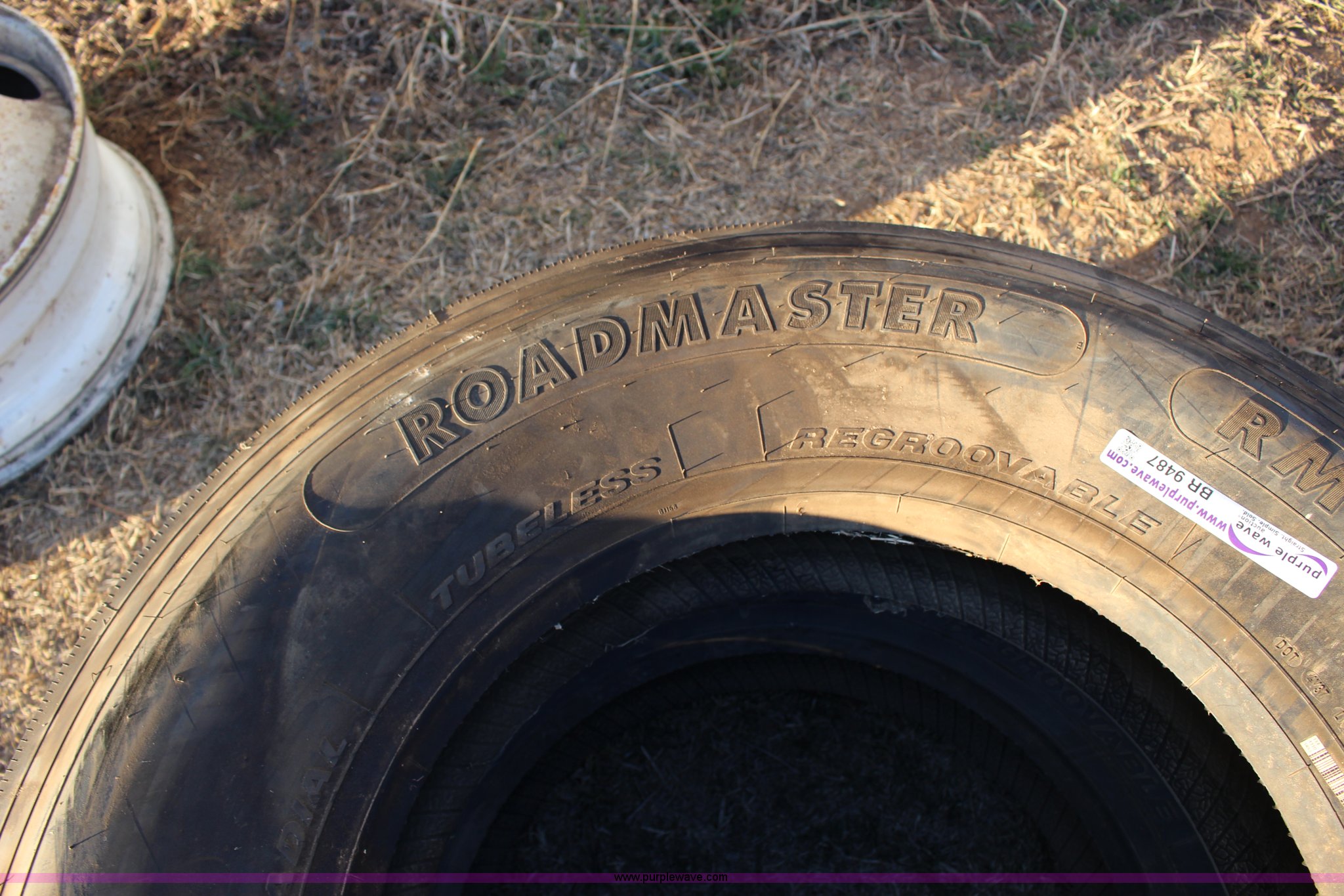 (2) Roadmaster RM180 295/75R22.5 tires in Ponca City, OK Item BR9487