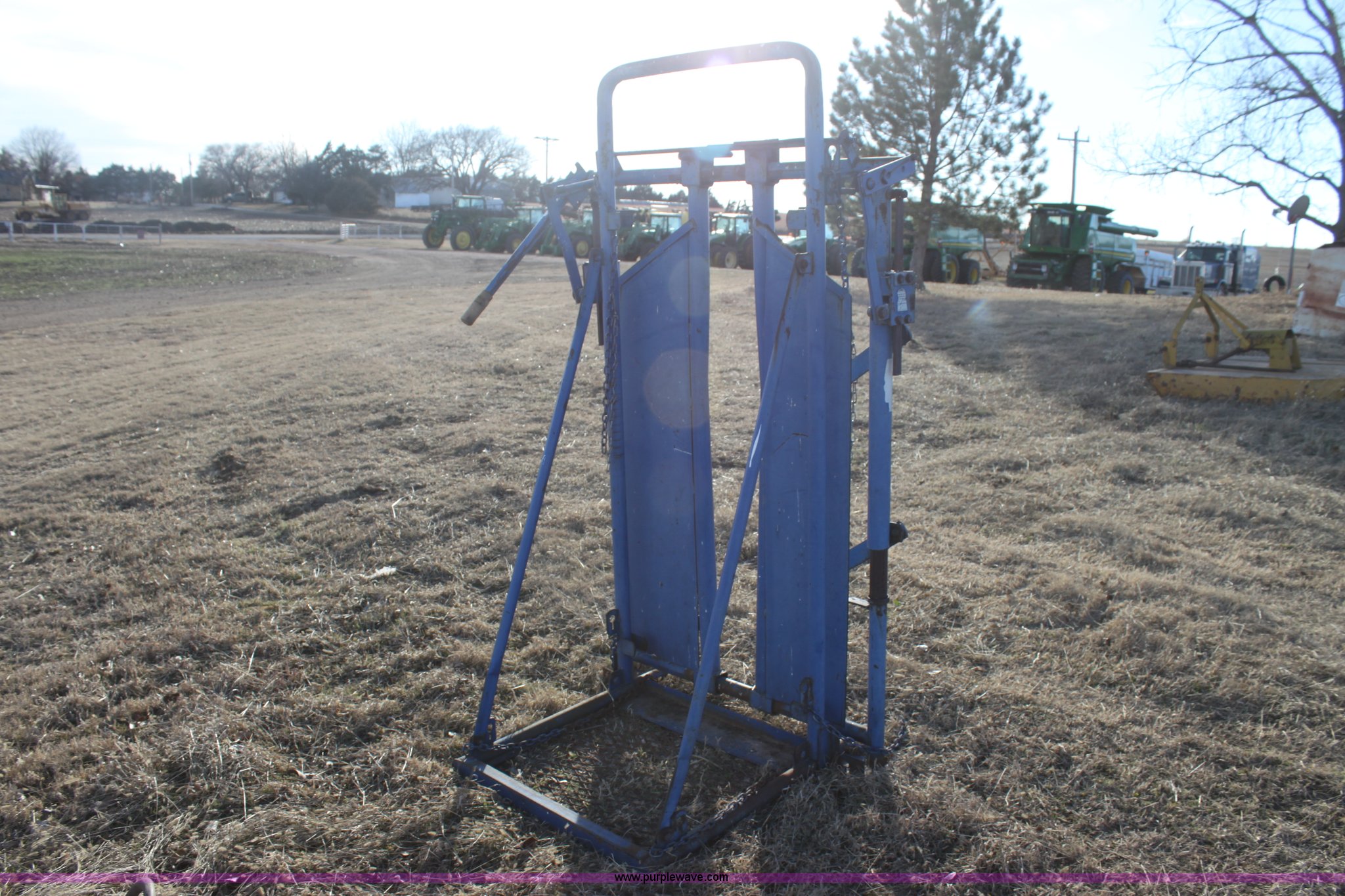 Priefert cattle head gate in Ponca City, OK Item BR9497 sold Purple