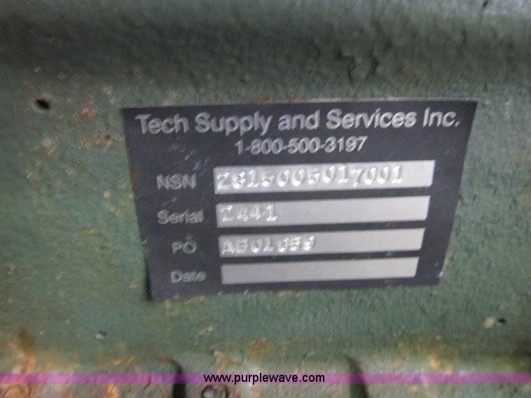 image for item AC9333 White Hercules six cylinder diesel engine