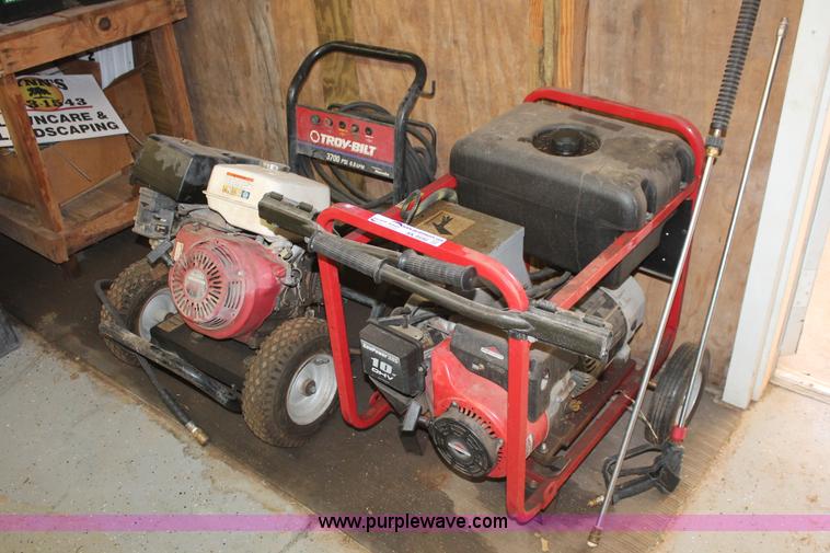 image for item AK9590 Assorted items