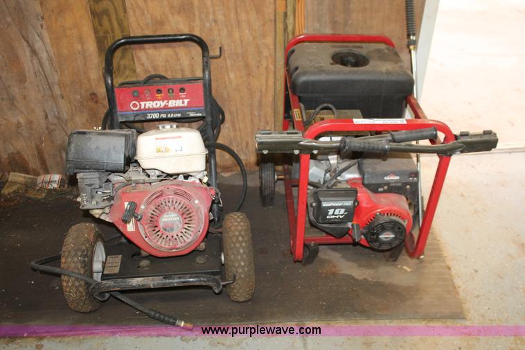 image for item AK9590 Assorted items