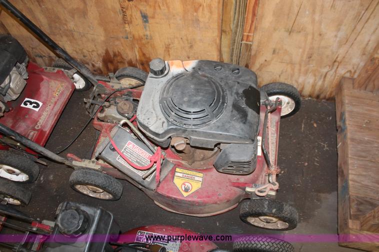 image for item AK9591 (4) Toro push mowers