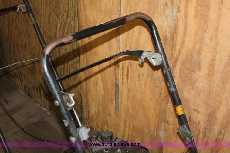 image for item AK9591 (4) Toro push mowers