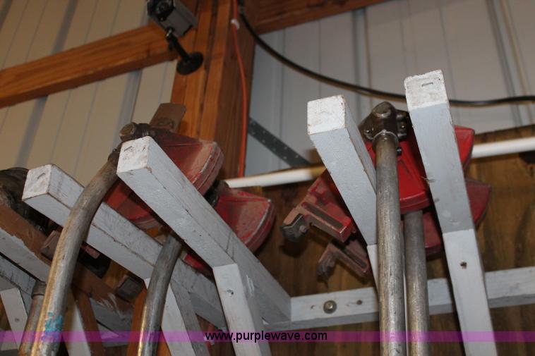 image for item AK9592 Assorted trimmers and edgers