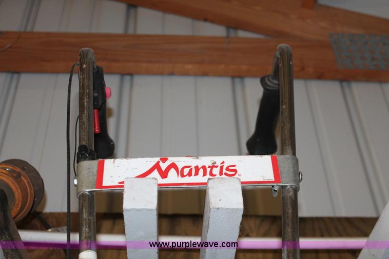 image for item AK9592 Assorted trimmers and edgers