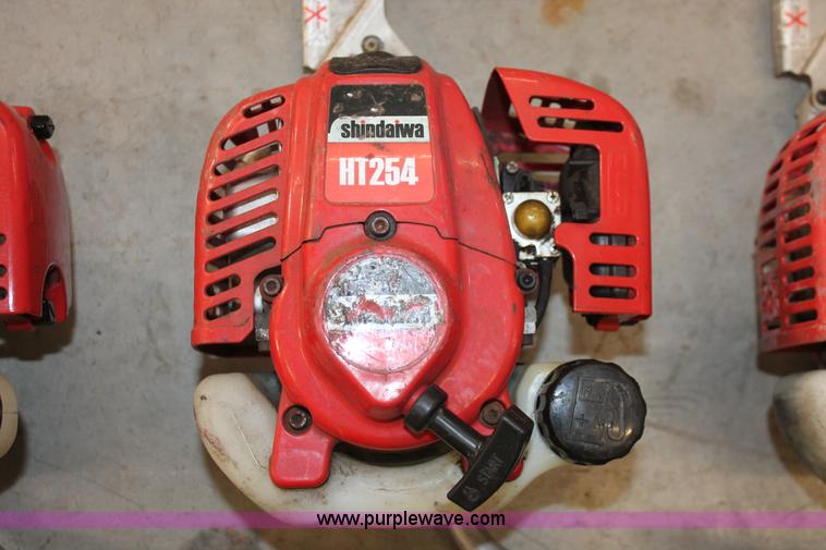 image for item AK9596 (5) Shindaiwa HT254 hedge trimmers