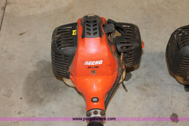 image for item AK9597 Assorted lawn and garden equipment