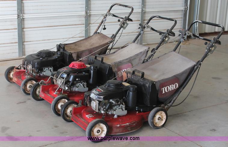 image for item AK9601 (3) Toro push mowers