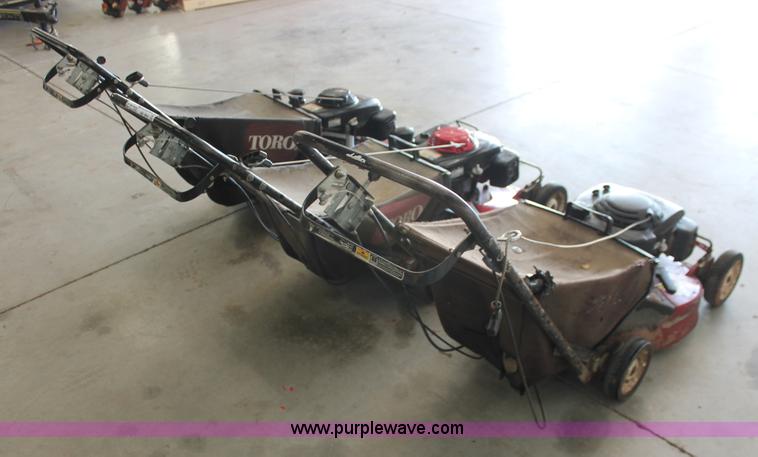 image for item AK9601 (3) Toro push mowers