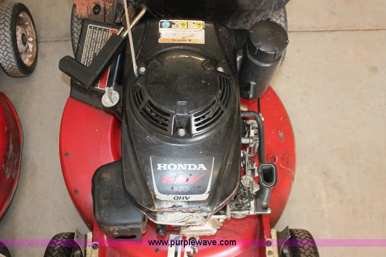 image for item AK9601 (3) Toro push mowers