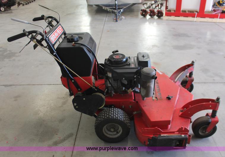 Gravely ProWalk 48G commercial lawn mower in Yukon, OK Item AK9605