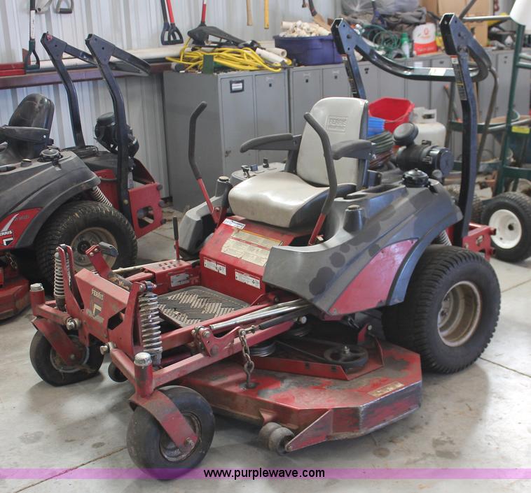 Ferris IS1500Z ZTR commercial lawn mower in Yukon, OK Item AK9607