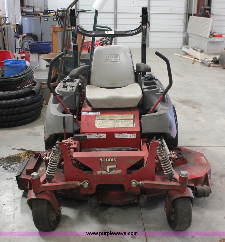 image for item AK9607 Ferris IS1500Z ZTR commercial lawn mower